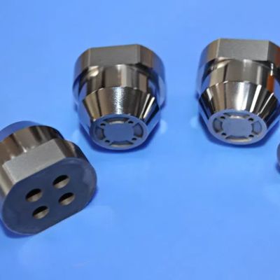 Base de positionnement coaxial à quatre trous ± 0,003 mm de précision sans interférence magnétique pour les emballages de semi-conducteurs